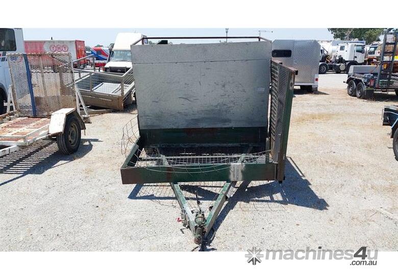 caption John Papas Trailers box Trailer