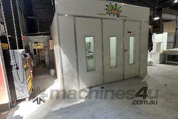 Spray Booth and Undercoat Booth
