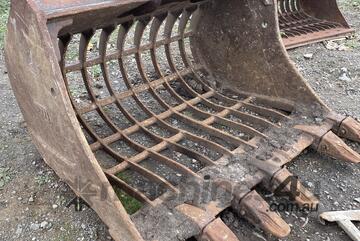 Sieve Bucket for 32T or 35T