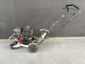 Lawn Edger - picture1' - Click to enlarge