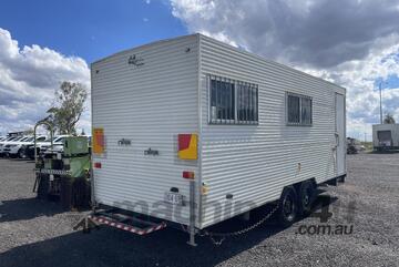 2016 Traymark Caravan/Portable Office