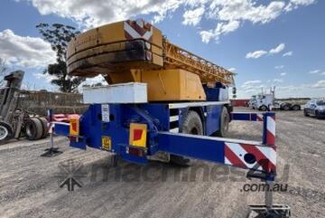 Liebherr 2004   LTM130-2.1