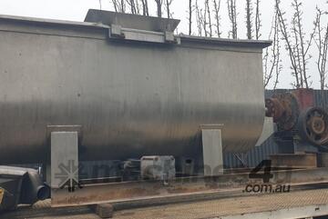 Large Stainless Steel Ribbon Mixer - 2000L
