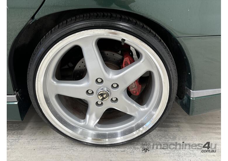 2002 Holden Special Vehicles Clubsport R8 Petrol