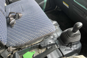 Isuzu 2022   NPR 65 190 Tipper