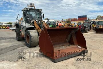 2016 Liebherr L550 Articulated Front End Loader