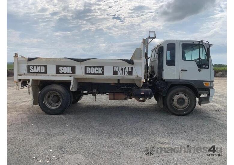 2001 Hino FG-1J 8T Tipper