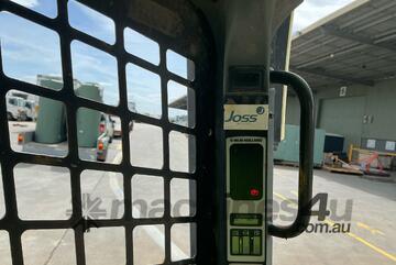 New Holland   L160 Skid Steer