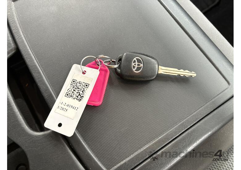 2016 Toyota Hiace *Wheelchair Lift* Van (Petrol) (Auto)