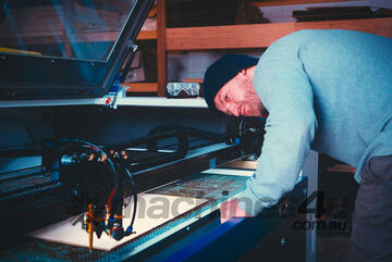 Large Bed CO2 Laser 16001000 Dual Reci Tubes Gweike LC1610N