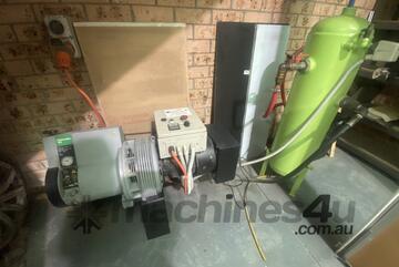 HYDROVANE AIR COMPRESSOR + REFRIGERATED DRYER COMPLETE CNC AIR SYSTEM