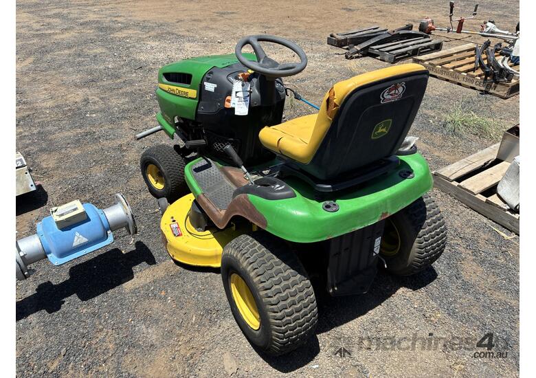 John Deere Ride On Mower