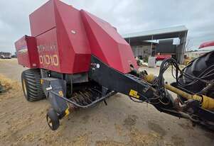 New Holland   1010 Baler