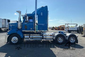 2018 Western Star 4864FXB Prime Mover Sleeper Cab