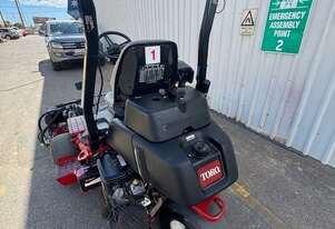 Toro Greenmaster Triflex 3300 Greens Mower