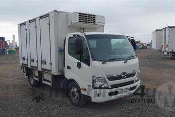 Hino   300