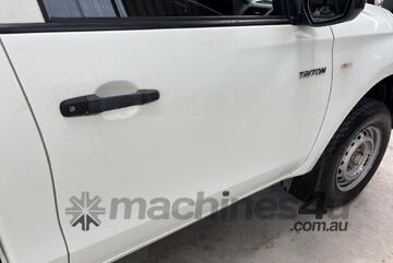 2016 Mitsubishi Triton GLX 4x2 Single Cab Utility (Diesel) (Manual) *Repairs Required*