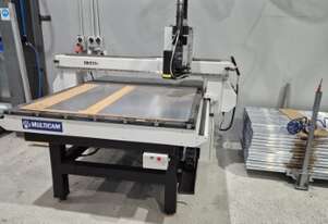 Demonstration machine. New CNC router with optional mist spraying unit.