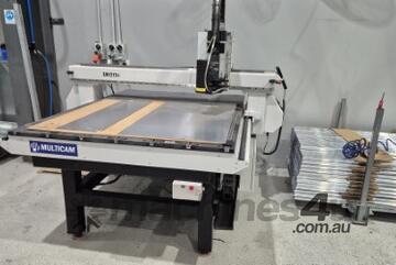 Demonstration machine. New CNC router with optional mist spraying unit.