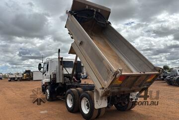 Isuzu 2003   CXZ 6x4 Tipper