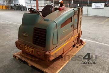 2022 Tennant M20 Ride On Sweeper