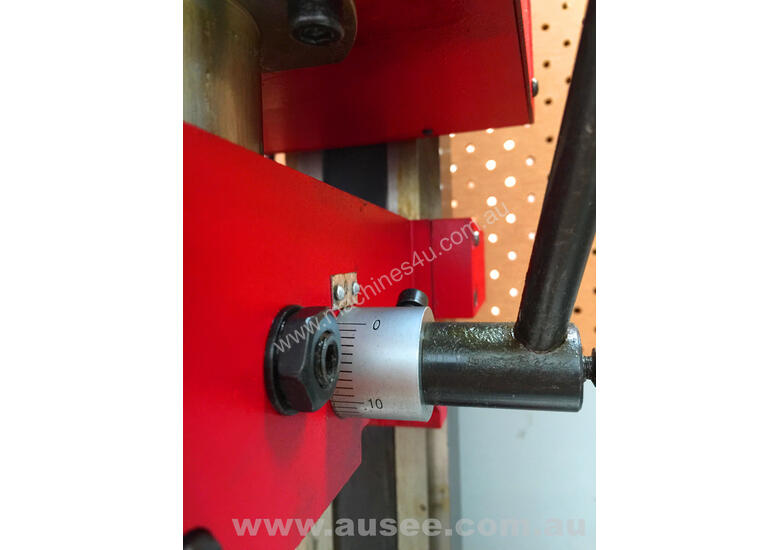 Click to view full size photos SIEG SX1P HiTorque Mill 250W Brushless Motor