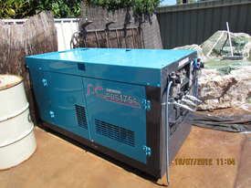 175CFM Diesel Air Compressor & tools - picture1' - Click to enlarge