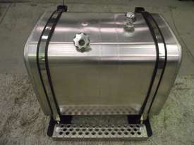 SPLIT FUEL/HYDRAULIC TANK - picture0' - Click to enlarge