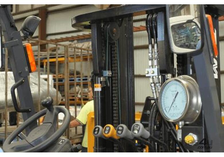 Click to view full size photos Forklift Scale - Freight Mate Analogue Scale