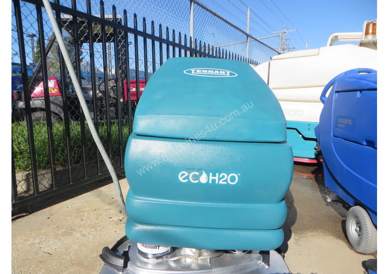 Hire 2014 tennant 5700XP Walk Behind Floor Scrubber in Glenroy, VIC