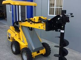 New Ozziquip Diesel Puma mini loader / wheel loader 7 piece package - picture0' - Click to enlarge