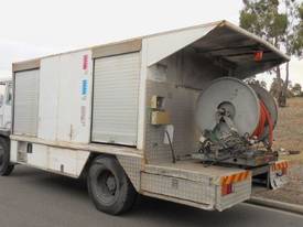 MITSUBISHI FM517 WATER JETTING TRUCK WITH SEWER CL - picture0' - Click to enlarge