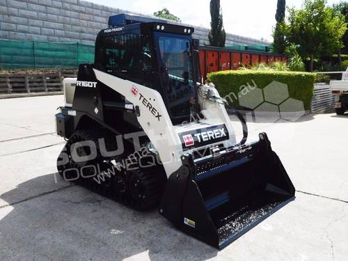 R160T COMPACT Track Loader [1.5 hours] MACHTL