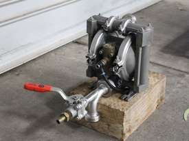 Wilden M1 Diaphragm Pump Parts Manual Wilden M1 Diaphragm Pump Parts Manual