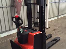 BT SWE120 Walkie Stacker - picture1' - Click to enlarge
