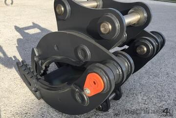 BETTA BILT BUCKETS 20 TONNE MANUAL GRABS