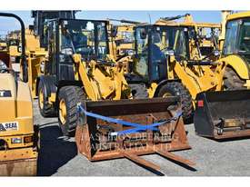 CATERPILLAR 906M Wheel Loaders integrated Toolcarriers - picture0' - Click to enlarge