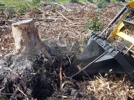 NEW HIGH QUALITY SKID STEER STUMP BUCKET - picture2' - Click to enlarge