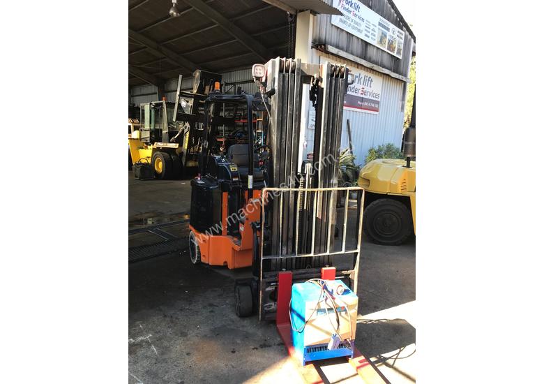 caption 1.8T Bendi (7m Lift, 4-Stg MAST) Excellent Cond. (LOW Hrs) B40 Forklift