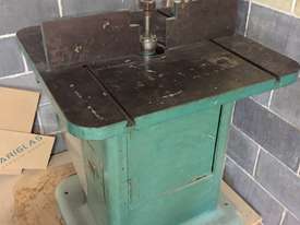 3 Phase Spindle Moulder in full working order - picture0' - Click to enlarge