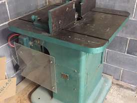 3 Phase Spindle Moulder in full working order - picture1' - Click to enlarge