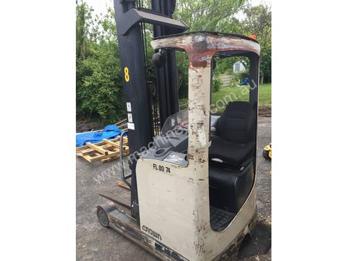 Forklift, Crown Sit Down Reach Truck