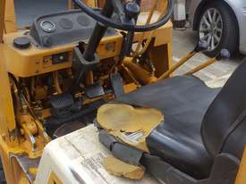 Forklift komatsu fg15 - picture1' - Click to enlarge