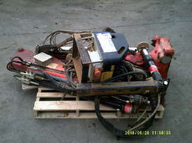 m20a crane 3stage hydraulic , 1 left in stock , - picture1' - Click to enlarge