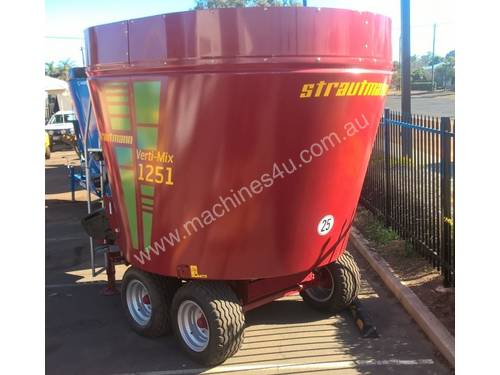 Strautmann 1251 Feed Mixer Hay/Forage Equip