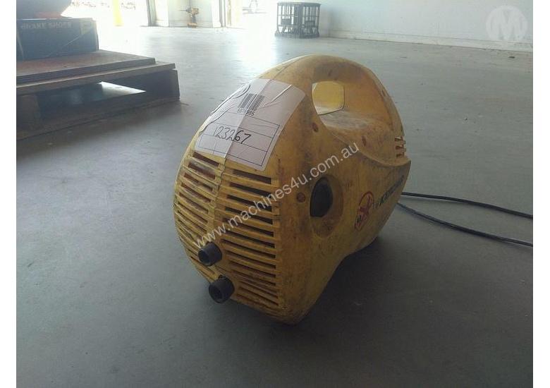 caption Karcher 209m