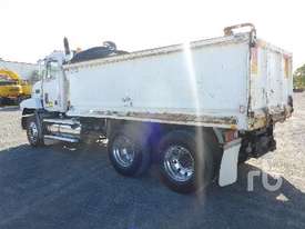 MACK CH688RS Tipper Truck (T/A) - picture2' - Click to enlarge