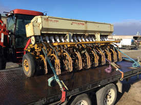 Connor Shea COIL TYNE COULTER Seed Drills Seeding/Planting Equip - picture1' - Click to enlarge