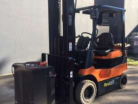 TOYOTA 7FB15 1.5-Ton Electric-Counterbalance Forklift Fully Refurbished   - picture1' - Click to enlarge