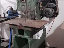 Metal Punch - Power Press - picture0' - Click to enlarge